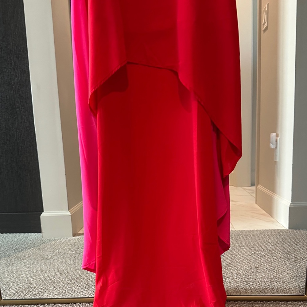 Chic High-Low Red Dress - Picture 4 of 4